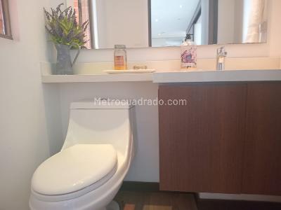 Apartamento de 3 alcobas en venta en El Poblado, Medellín, 165 m² · foto 12 de 14