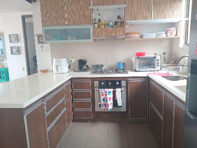 Apartamento de 3 alcobas en venta en El Poblado, Medellín, 165 m² · foto 7 de 14