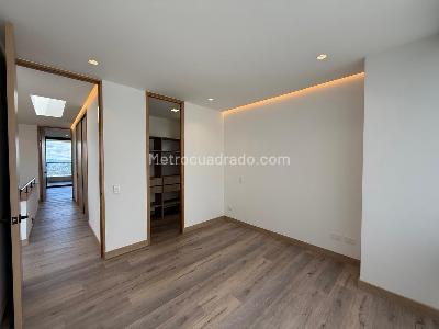 Casa de 3 alcobas en venta en Rionegro, Rionegro, 328 m² · foto 12 de 17