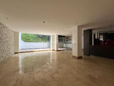 Casa en arriendo en El Poblado, Medellín · foto 5 de 20