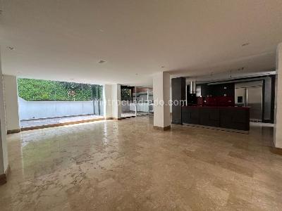 Casa en arriendo en El Poblado, Medellín · foto 7 de 20