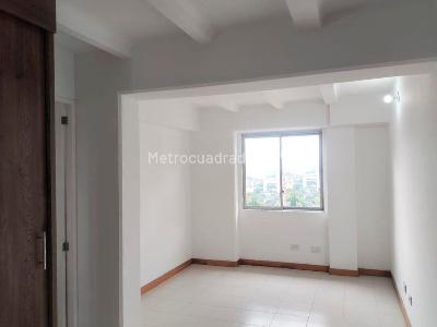 Apartamento de 2 alcobas en arriendo en El Poblado, Medellín, 95 m² · foto 10 de 15