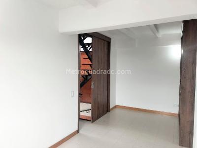 Apartamento de 2 alcobas en arriendo en El Poblado, Medellín, 95 m² · foto 12 de 15