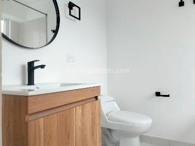 Apartamento de 2 alcobas en arriendo en El Poblado, Medellín, 95 m² · foto 14 de 15