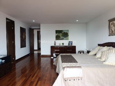 Apartamento de 3 alcobas en venta en El Poblado, Medellín, 276 m² · foto 12 de 20