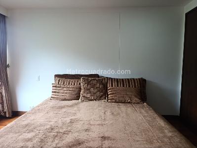 Apartamento de 3 alcobas en venta en El Poblado, Medellín, 276 m² · foto 14 de 20