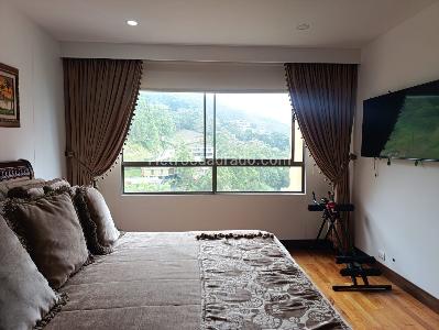 Apartamento de 3 alcobas en venta en El Poblado, Medellín, 276 m² · foto 16 de 20