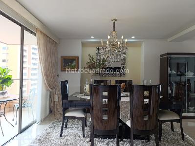 Apartamento de 3 alcobas en venta en El Poblado, Medellín, 276 m² · foto 7 de 20