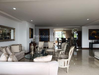 Apartamento de 3 alcobas en venta en El Poblado, Medellín, 276 m² · foto 8 de 20