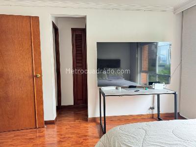 Apartamento de 3 alcobas en venta en El Poblado, Medellín, 142 m² · foto 11 de 18