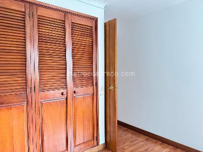Apartamento de 3 alcobas en venta en El Poblado, Medellín, 142 m² · foto 15 de 18