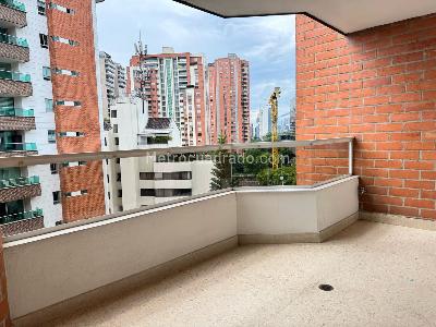 Apartamento de 3 alcobas en venta en El Poblado, Medellín, 142 m² · foto 18 de 18