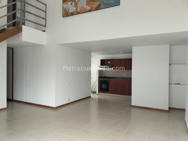 Modern 4BR Apartment in Envigado - 3