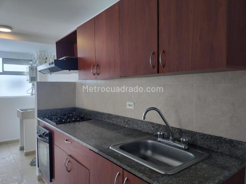 Modern 4BR Apartment in Envigado - 8