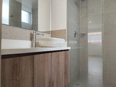 Apartamento de 2 alcobas en arriendo en El Poblado, Medellín, 84 m² · foto 15 de 15
