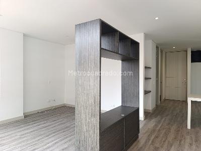 Apartamento de 1 alcoba en arriendo en El Poblado, Medellín, 56 m² · foto 3 de 11
