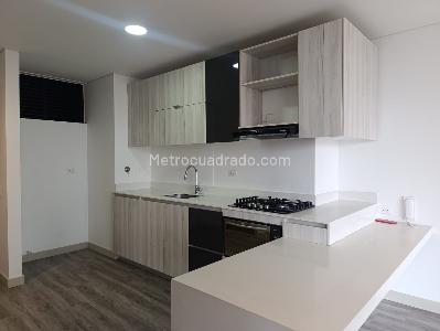 Apartamento de 1 alcoba en arriendo en El Poblado, Medellín, 56 m² · foto 5 de 11