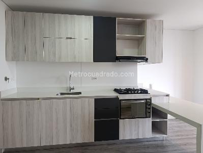 Apartamento de 1 alcoba en arriendo en El Poblado, Medellín, 56 m² · foto 6 de 11