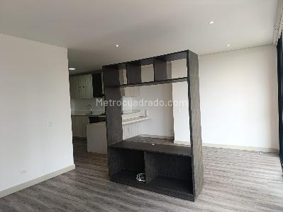 Apartamento de 1 alcoba en arriendo en El Poblado, Medellín, 56 m² · foto 8 de 11