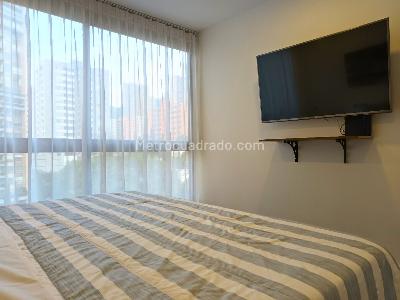 Apartamento de 2 alcobas en arriendo en El Poblado, Medellín, 100 m² · foto 11 de 15