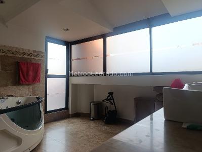 Apartamento de 4 alcobas en venta en El Poblado, Medellín, 377 m² · foto 16 de 20