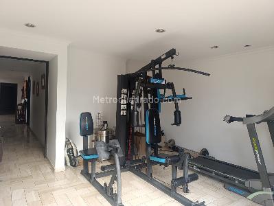 Apartamento de 4 alcobas en venta en El Poblado, Medellín, 377 m² · foto 9 de 20