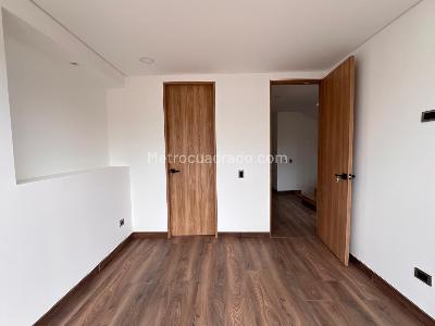 Casa de 4 alcobas en venta en Barro Blanco, Rionegro, 250 m² · foto 7 de 15