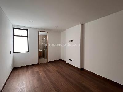 Casa de 4 alcobas en venta en Barro Blanco, Rionegro, 250 m² · foto 8 de 15