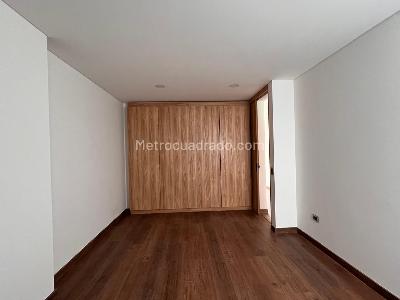 Casa de 4 alcobas en venta en Barro Blanco, Rionegro, 250 m² · foto 9 de 15