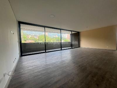 Apartamento de 3 alcobas en venta en El Poblado, Envigado, 168 m² · foto 2 de 20