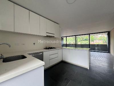Apartamento de 3 alcobas en venta en El Poblado, Envigado, 168 m² · foto 5 de 20