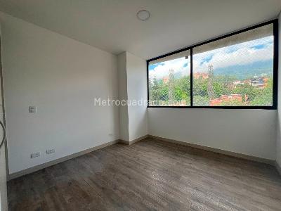 Apartamento de 3 alcobas en venta en El Poblado, Envigado, 168 m² · foto 9 de 20