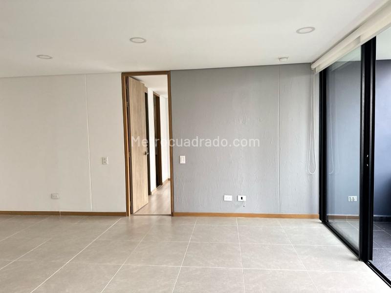 Apartamento de 2 Alcobas en Zona Residencial de El Poblado - 9