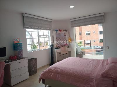 Casa de 4 alcobas en venta en El Poblado, Medellín, 375 m² · foto 12 de 20