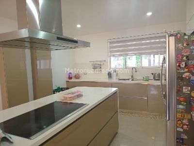 Casa de 4 alcobas en venta en El Poblado, Medellín, 375 m² · foto 7 de 20