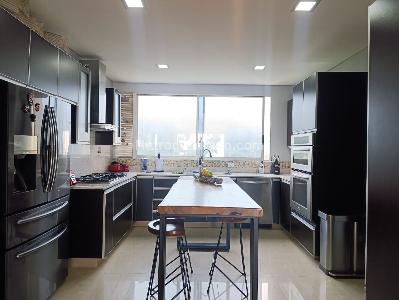Apartamento de 3 alcobas en venta en El Poblado, Medellín, 294 m² · foto 5 de 20