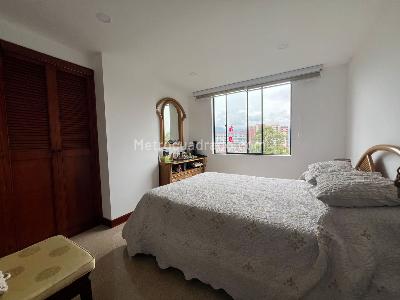 Apartamento de 3 alcobas en venta en El Poblado, Medellín, 139 m² · foto 13 de 17