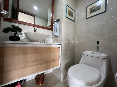 Apartamento de 3 alcobas en venta en El Poblado, Medellín, 139 m² · foto 16 de 17