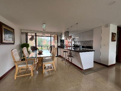 Apartamento de 3 alcobas en venta en El Poblado, Medellín, 139 m² · foto 4 de 17