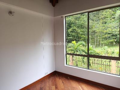 Casa de 3 alcobas en venta en El Poblado, Medellín, 260 m² · foto 16 de 20