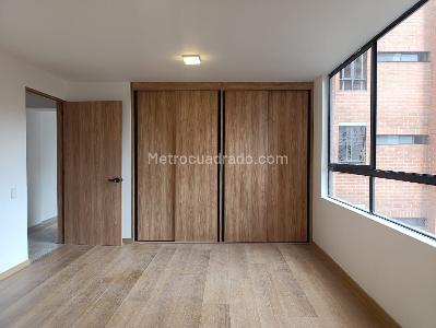 Apartamento de 3 alcobas en venta en El Tesoro, Medellín, 136 m² · foto 7 de 18
