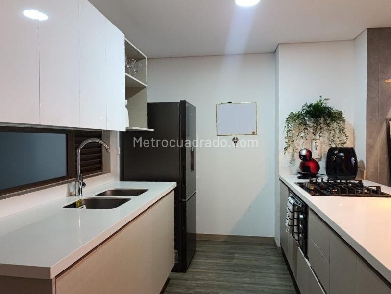 Apartamento Tipo Estudio Amoblado de 1 Alcoba en El Poblado - 9