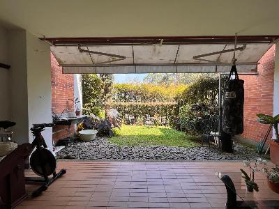 Casa de 3 alcobas en venta en Envigado, Envigado, 227 m² · foto 18 de 19