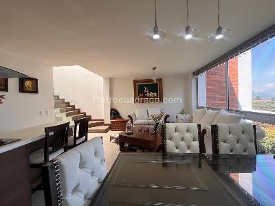 Casa de 3 alcobas en venta en Envigado, Envigado, 227 m² · foto 5 de 19