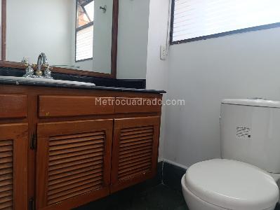 Apartamento de 3 alcobas en venta en Los Balsos, Medellín, 210 m² · foto 18 de 18