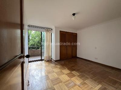 Apartamento en venta en El Poblado, Medellín · foto 13 de 20