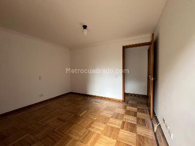 Apartamento en venta en El Poblado, Medellín · foto 14 de 20