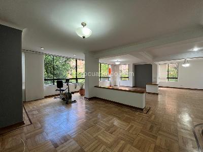 Apartamento en venta en El Poblado, Medellín · foto 2 de 20