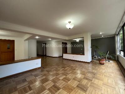 Apartamento en venta en El Poblado, Medellín · foto 5 de 20