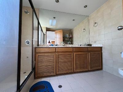 Apartamento de 3 alcobas en venta en El Poblado, Medellín, 175 m² · foto 17 de 19